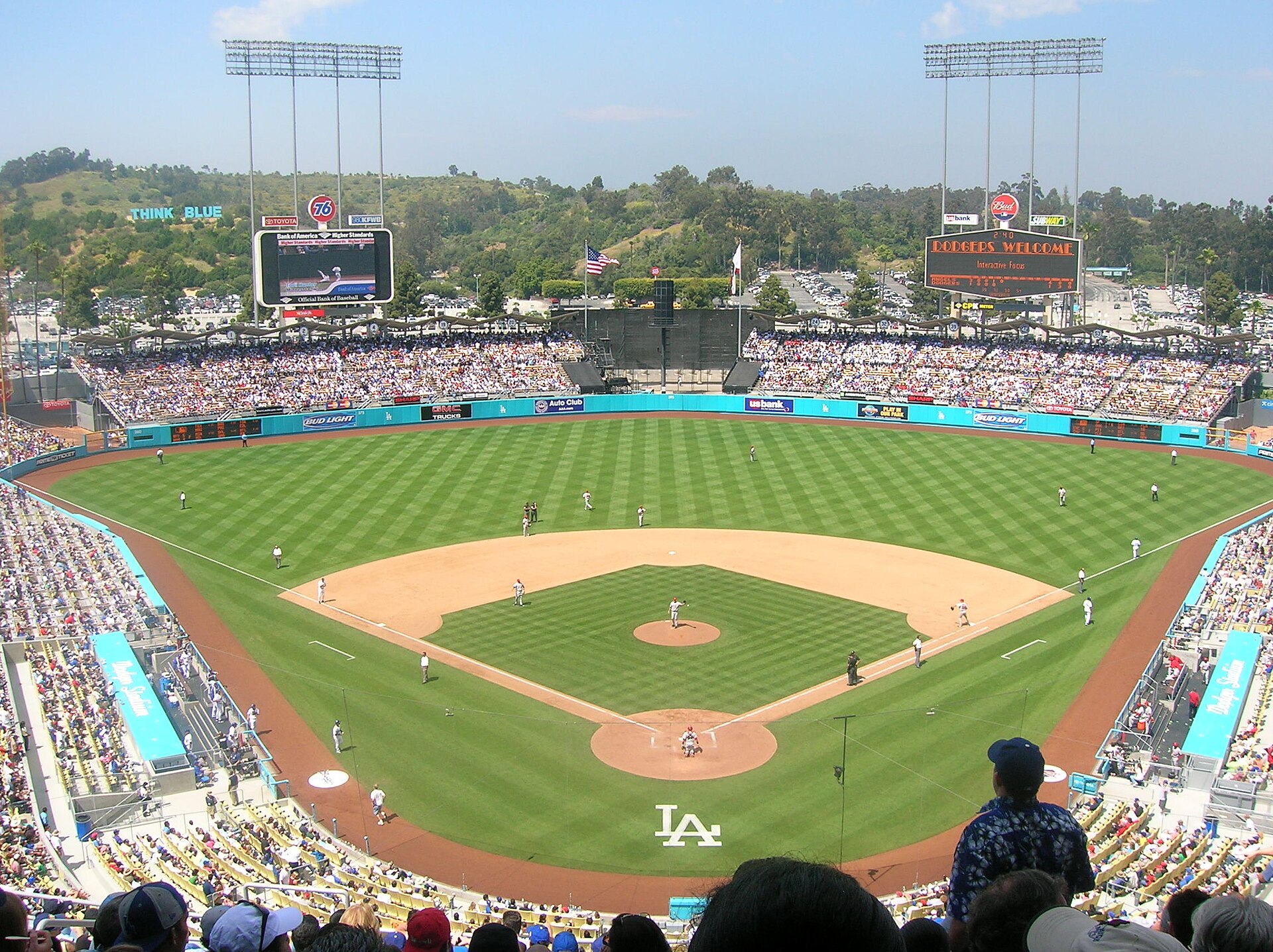 Imagem de referência de Dodger Stadium, descrito nos dados abertos como estádio em Los Angeles, Estados Unidos