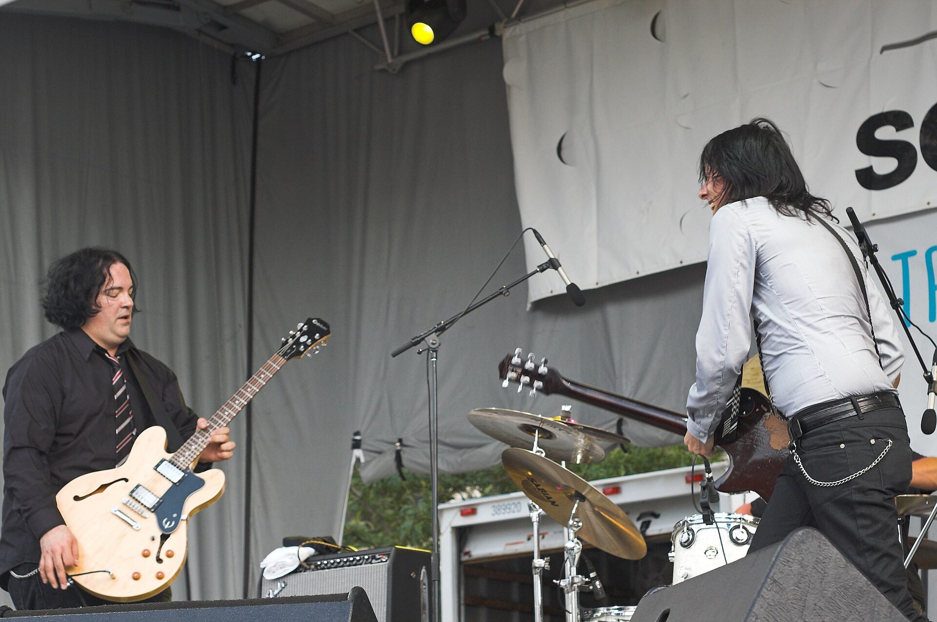Imagem de referência de The Posies, descrito nos dados abertos como banda americana
