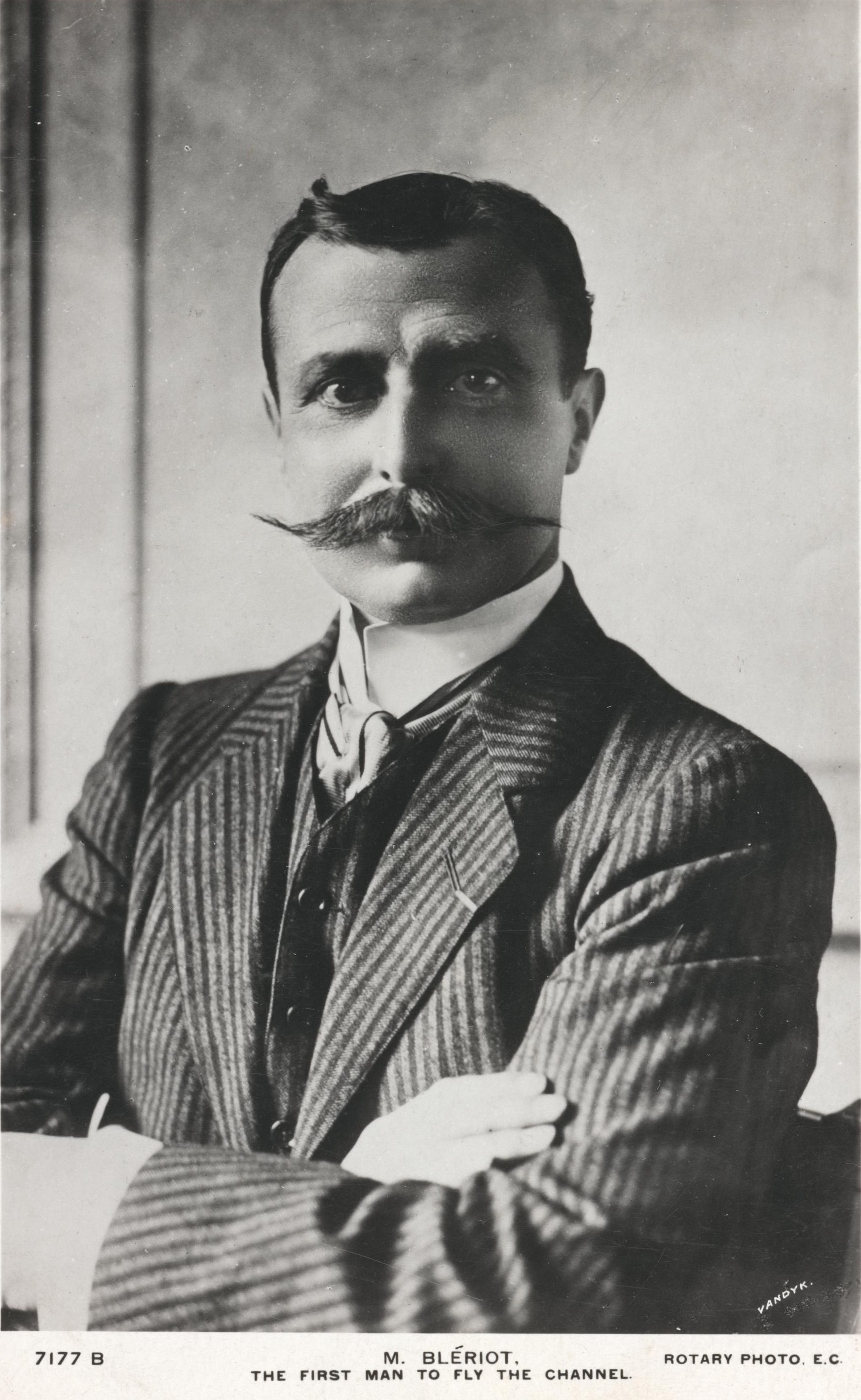 Imagem de referência relacionada a Louis Blériot, item descrito como aviador, engenheiro e inventor francês