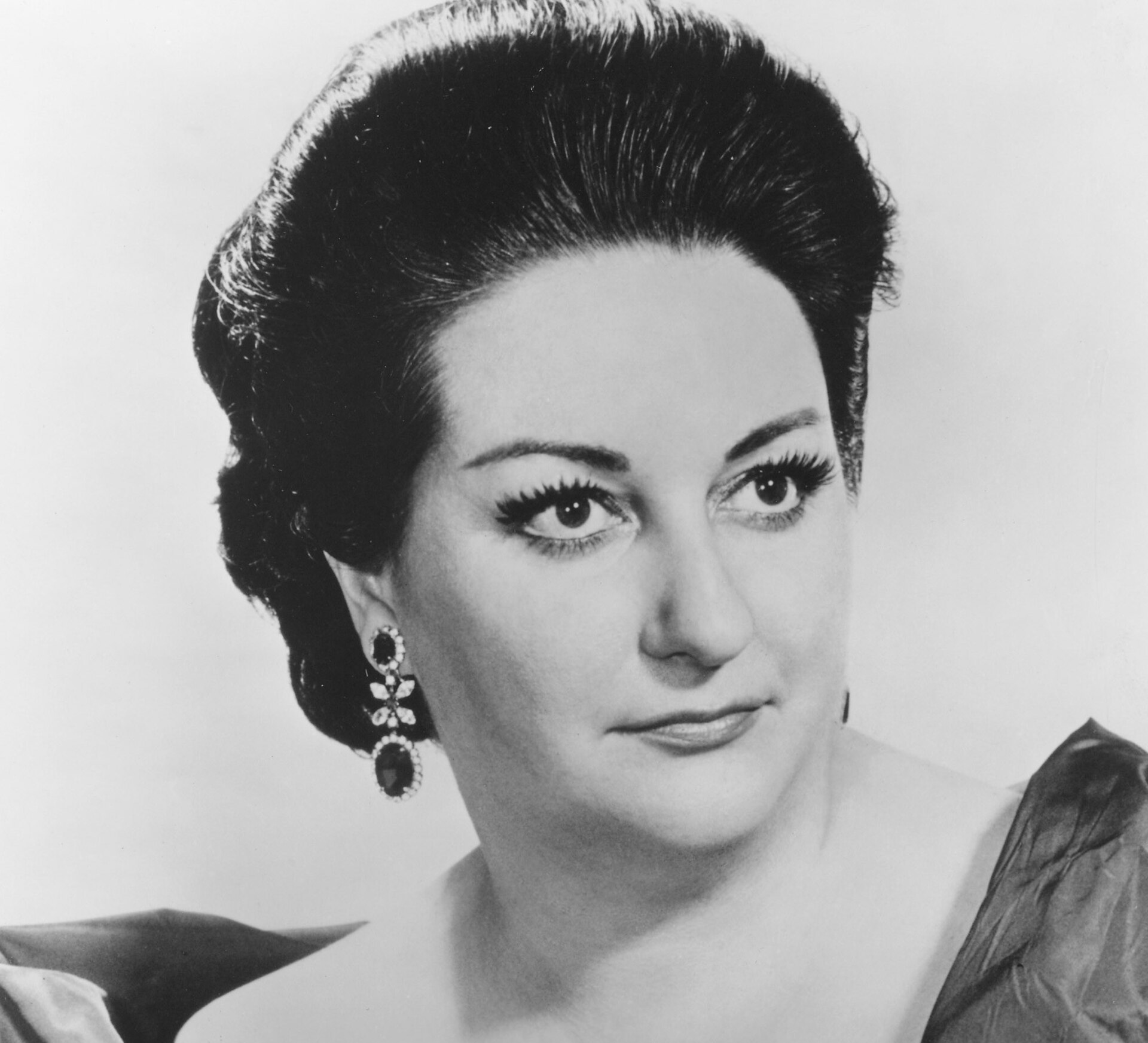 Imagem de referência de Montserrat Caballé, descrito nos dados abertos como cantora de ópera espanhola