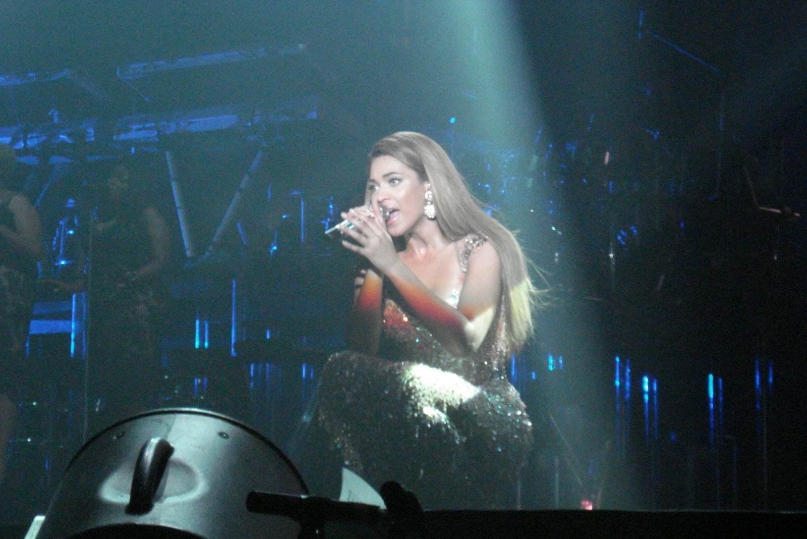 Imagem de referência de I Am... World Tour, descrito nos dados abertos como segunda turnê mundial de Beyoncé em suporte do álbum "I Am... Sasha Fierce"