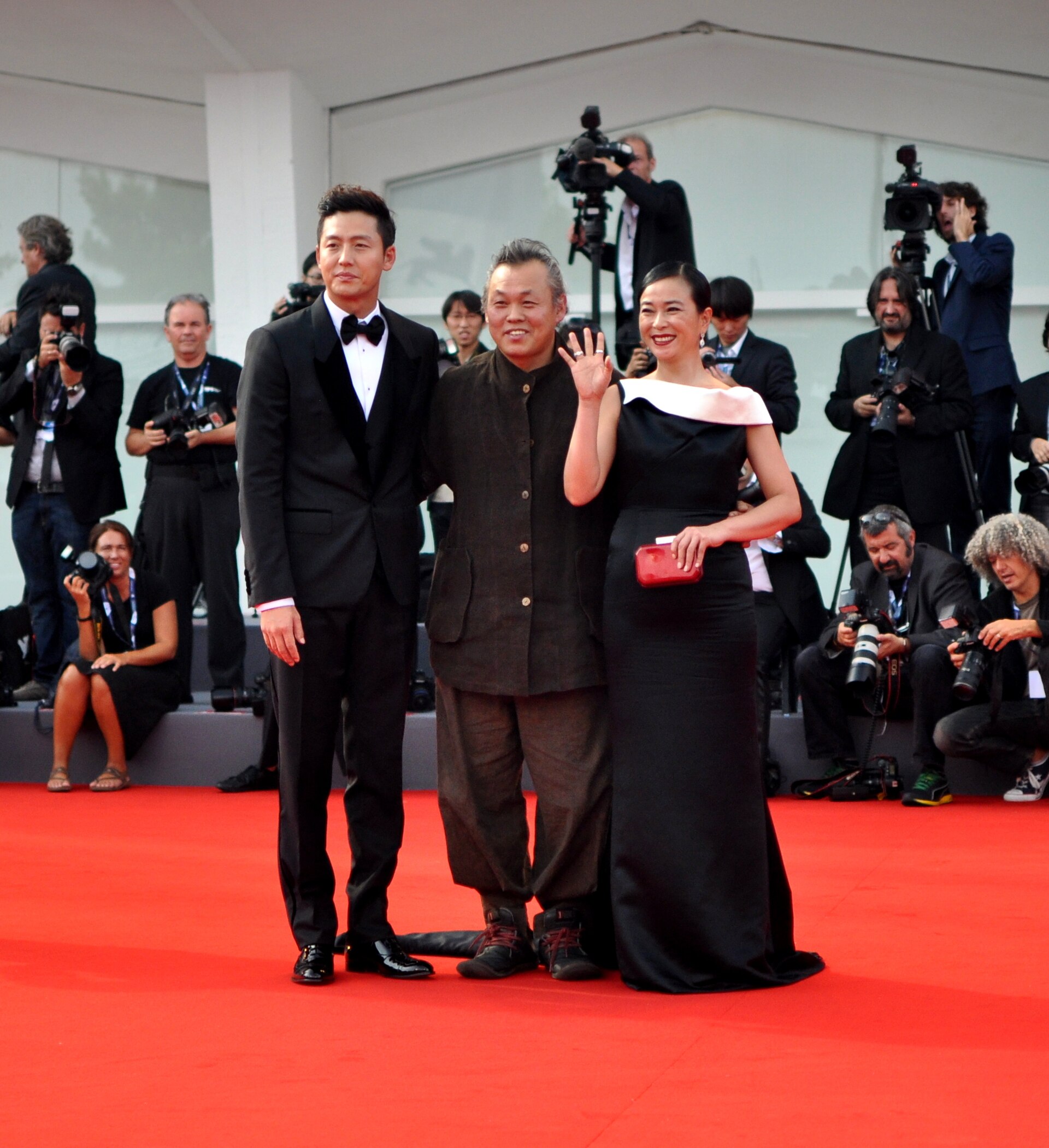 Imagem de referência relacionada a Pieta, item descrito como filme de 2012 dirigido por Kim Ki-duk