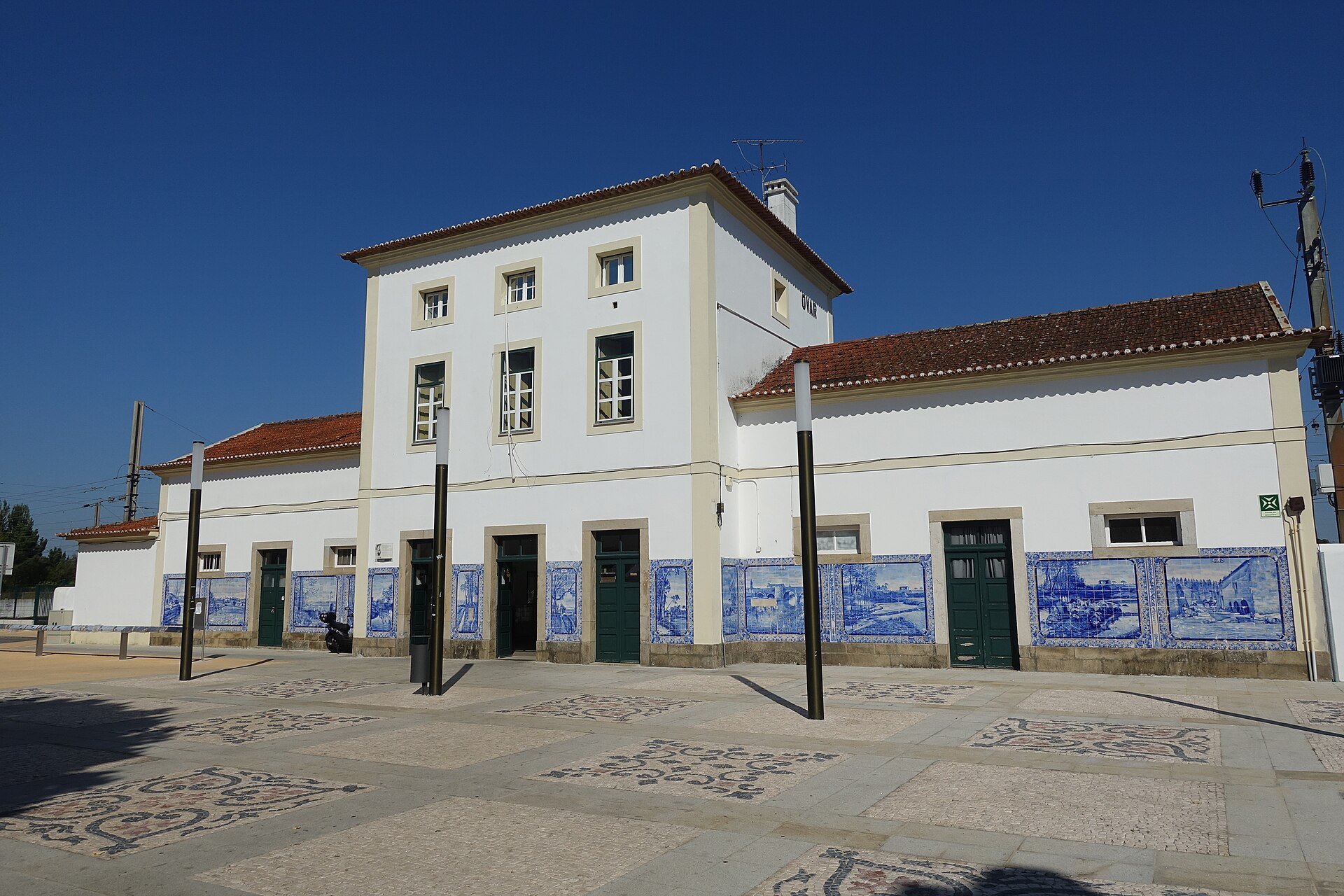 Imagem de referência de Estação Ferroviária de Ovar, descrito nos dados abertos como estação ferroviária em Portugal