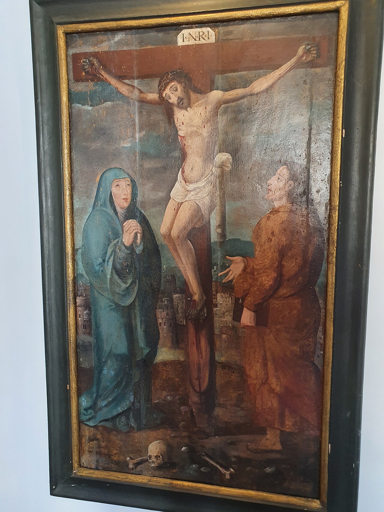 Imagem de referência de Calvário, descrito nos dados abertos como pintura sobre madeira do final do sec. XVI ou do início do sec. XVII, de autor desconhecido, no Museu Municipal de Óbidos