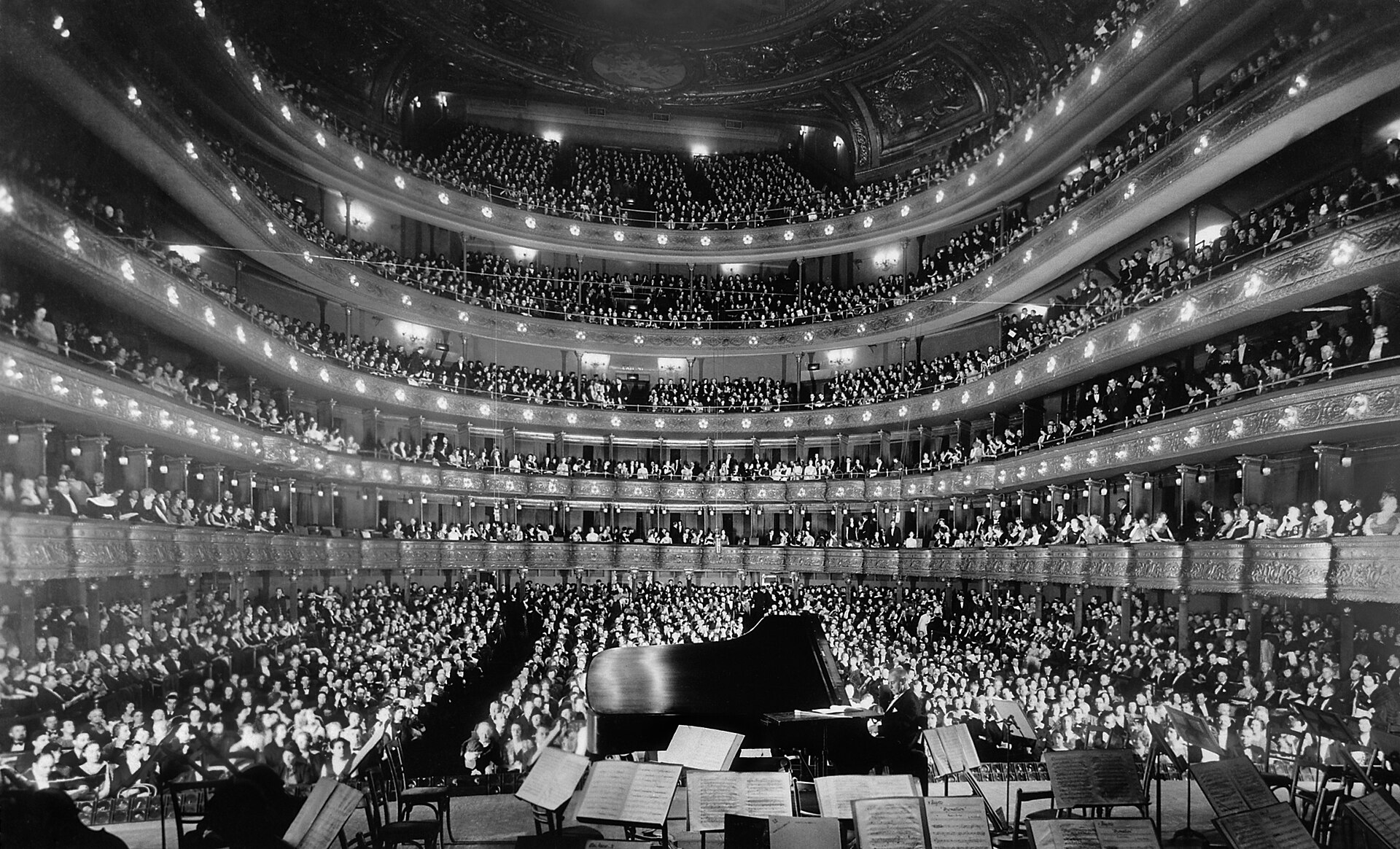 Imagem de referência relacionada a That's Entertainment!, item descrito como filme de 1974 dirigido por Jack Haley e Jr