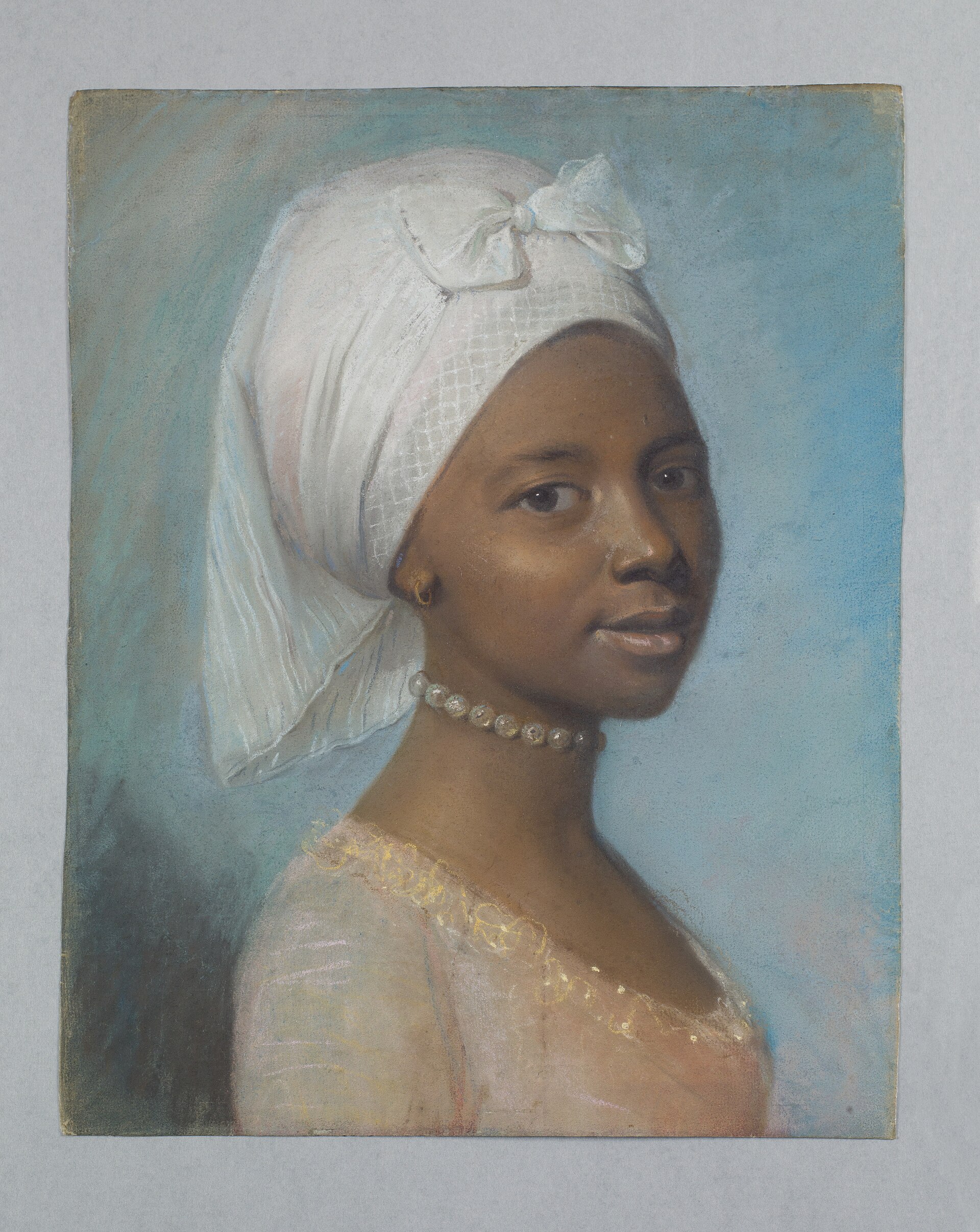 Imagem de referência de Retrato de uma jovem mulher, descrito nos dados abertos como pintura de anónimo
