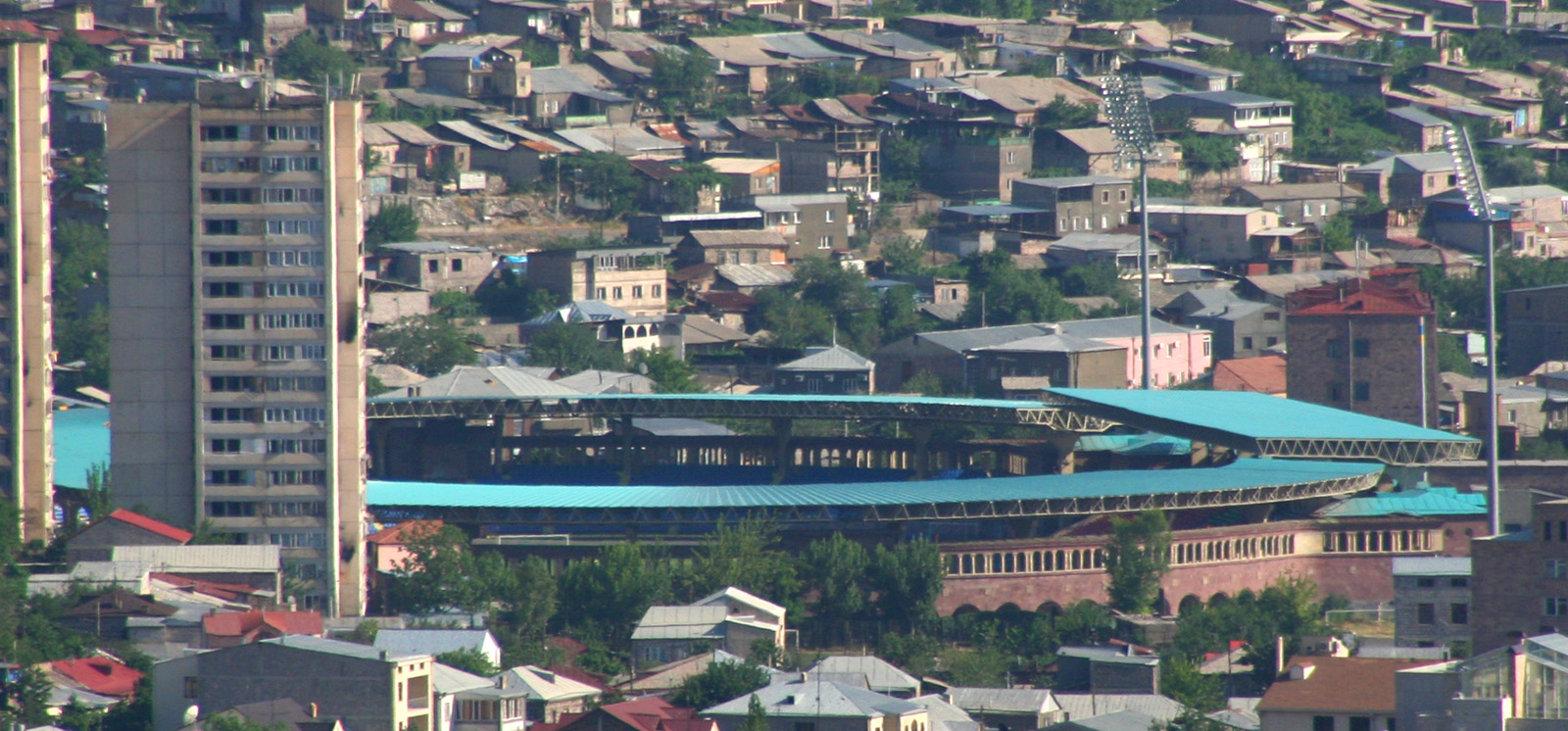 Imagem de referência de Hanrapetakan Stadium, descrito nos dados abertos como estadio de futebol