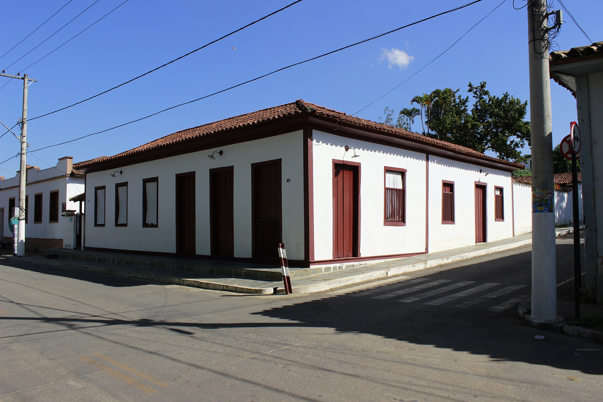 Imagem de referência relacionada a Guimarães Rosa, item descrito como escritor, médico e diplomata brasileiro
