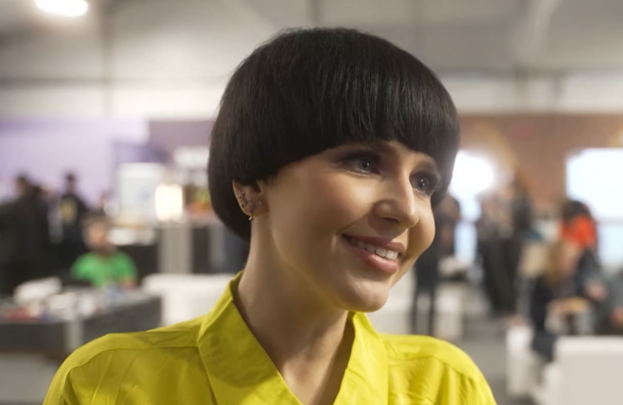 Imagem de referência de Monika Liu, descrito nos dados abertos como cantora e compositora lituana