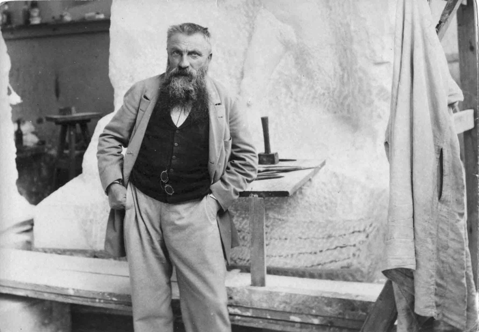 Imagem de referência relacionada a Rodin, item descrito como filme de 2017 dirigido por Jacques Doillon