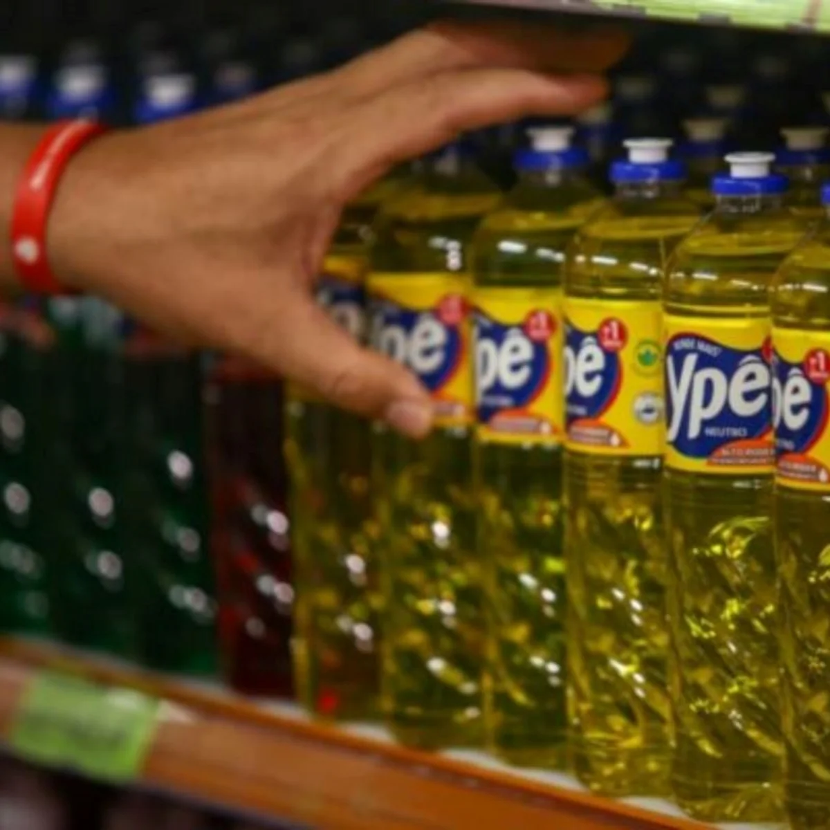 Anvisa libera venda e uso de lotes de detergentes e desinfetantes da Ypê