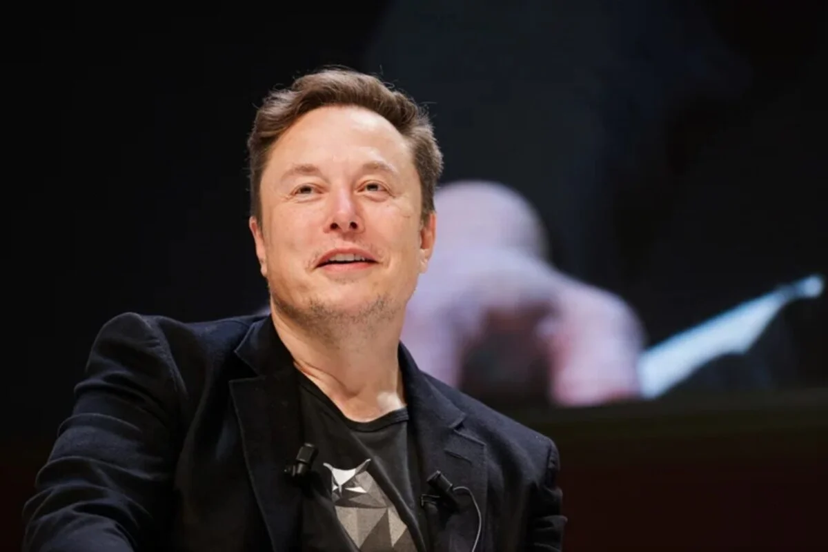 Imagem da matéria: Elon Musk questiona números da reeleição de Lula: "Matemática não fecha"