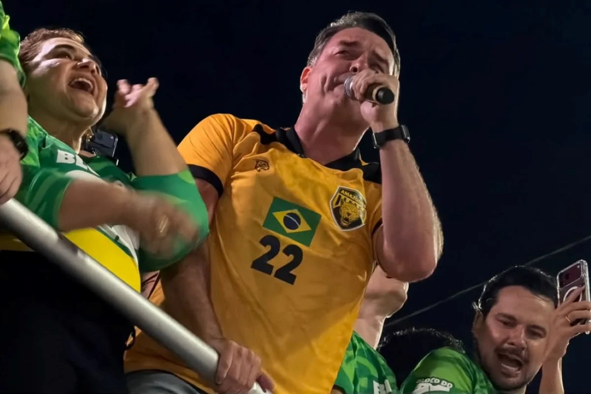 Flávio Bolsonaro chega ao 2º turno com novos aliados e investigações no STF