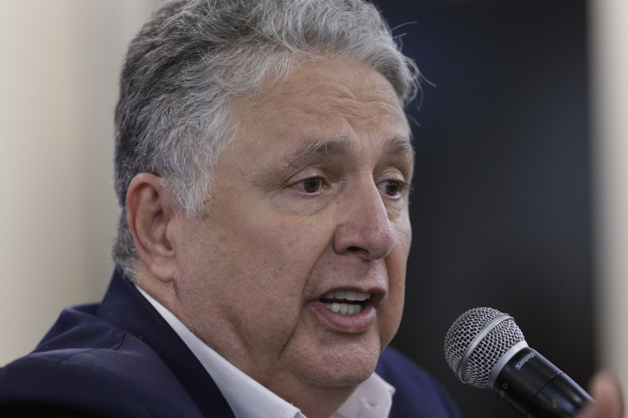 Garotinho desiste de recurso no TSE e abre caminho para desfecho da eleição no Rio