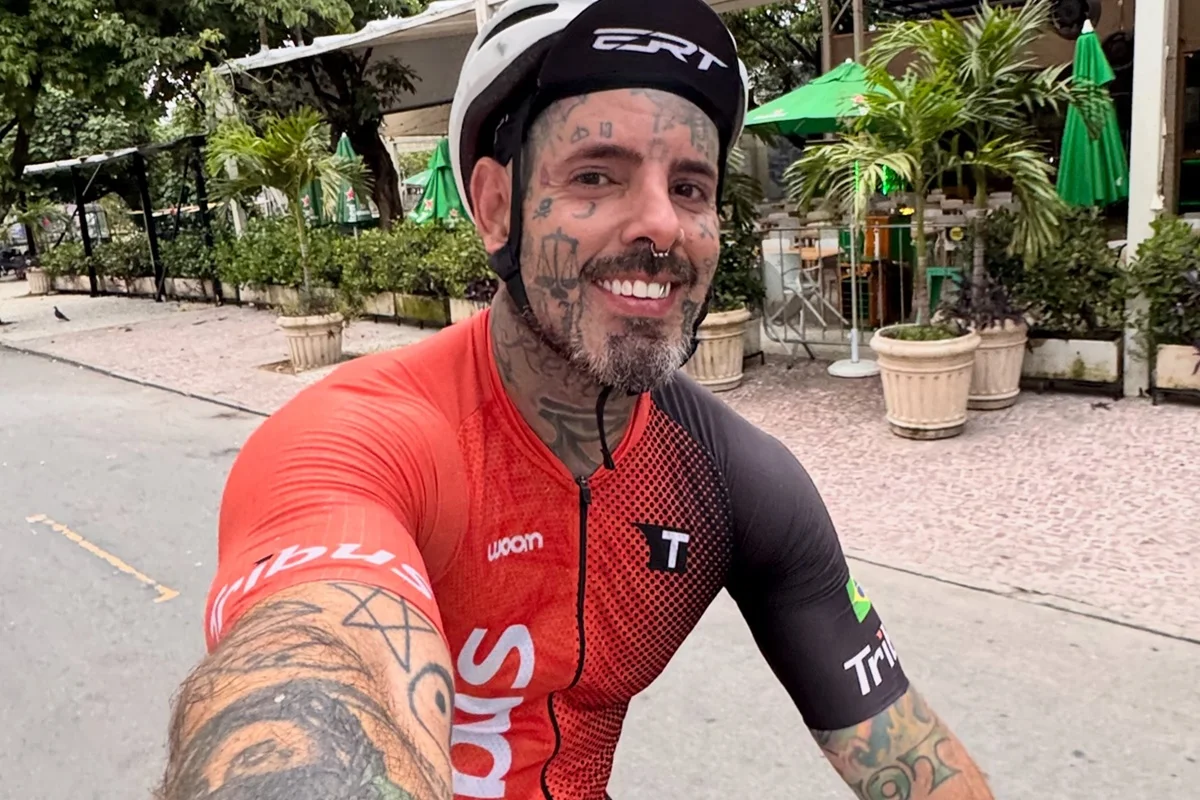 Tico Santta Cruz fala da relação com o álcool e a decisão de parar de beber