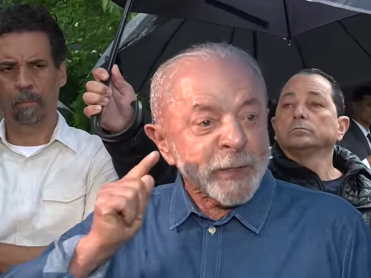 Lula pede prorrogação do horário de votação por falta de ônibus e cita banditismo de prefeituras de São Paulo e Salvador