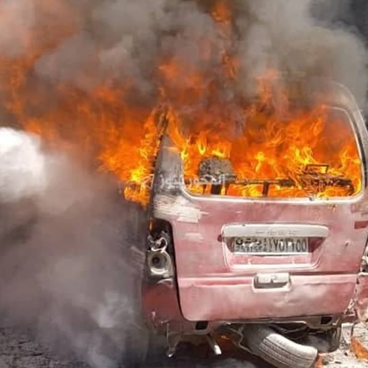 Macron condena a violência de protestos estudantis: “delinquentes”