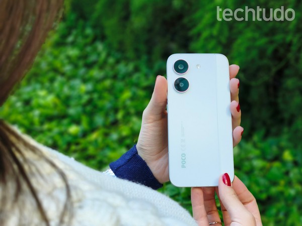 7 celulares surpreendentes que vão te fazer repensar a compra de um iPhone