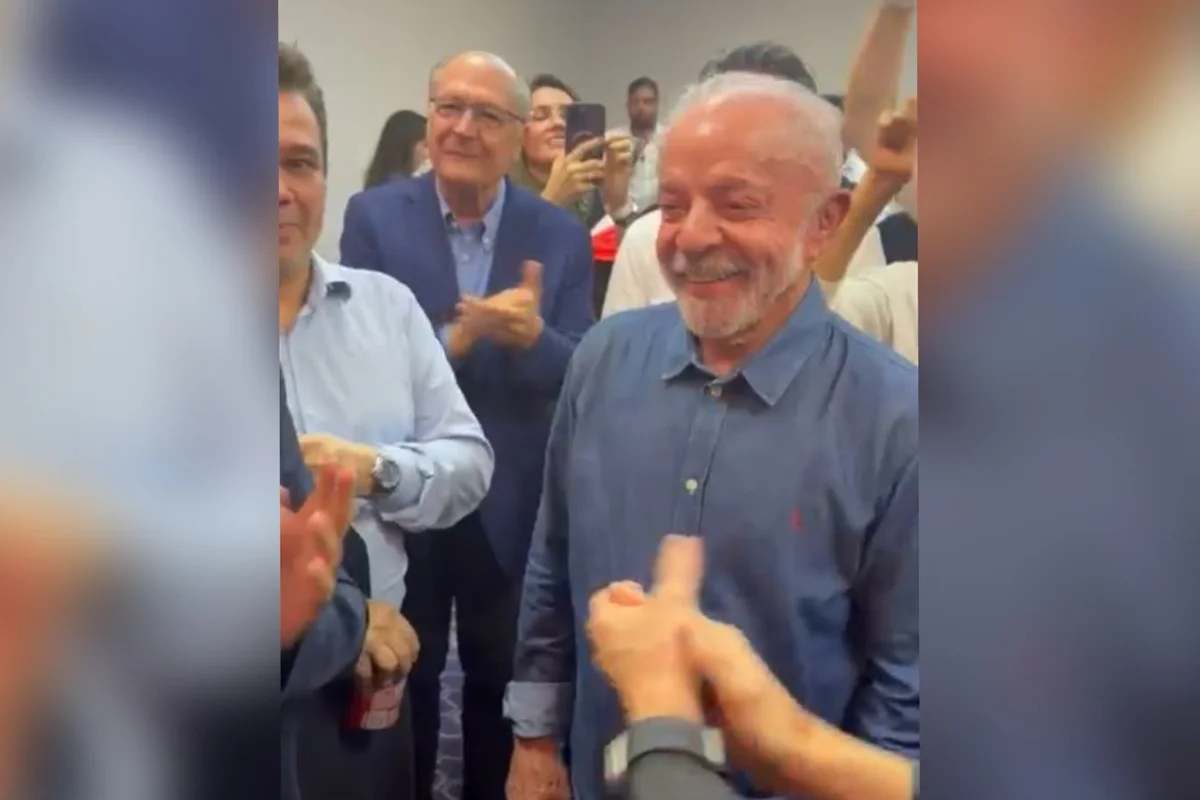 Vídeos mostram Lula e aliados comemorando virada sobre Flávio no 2º turno