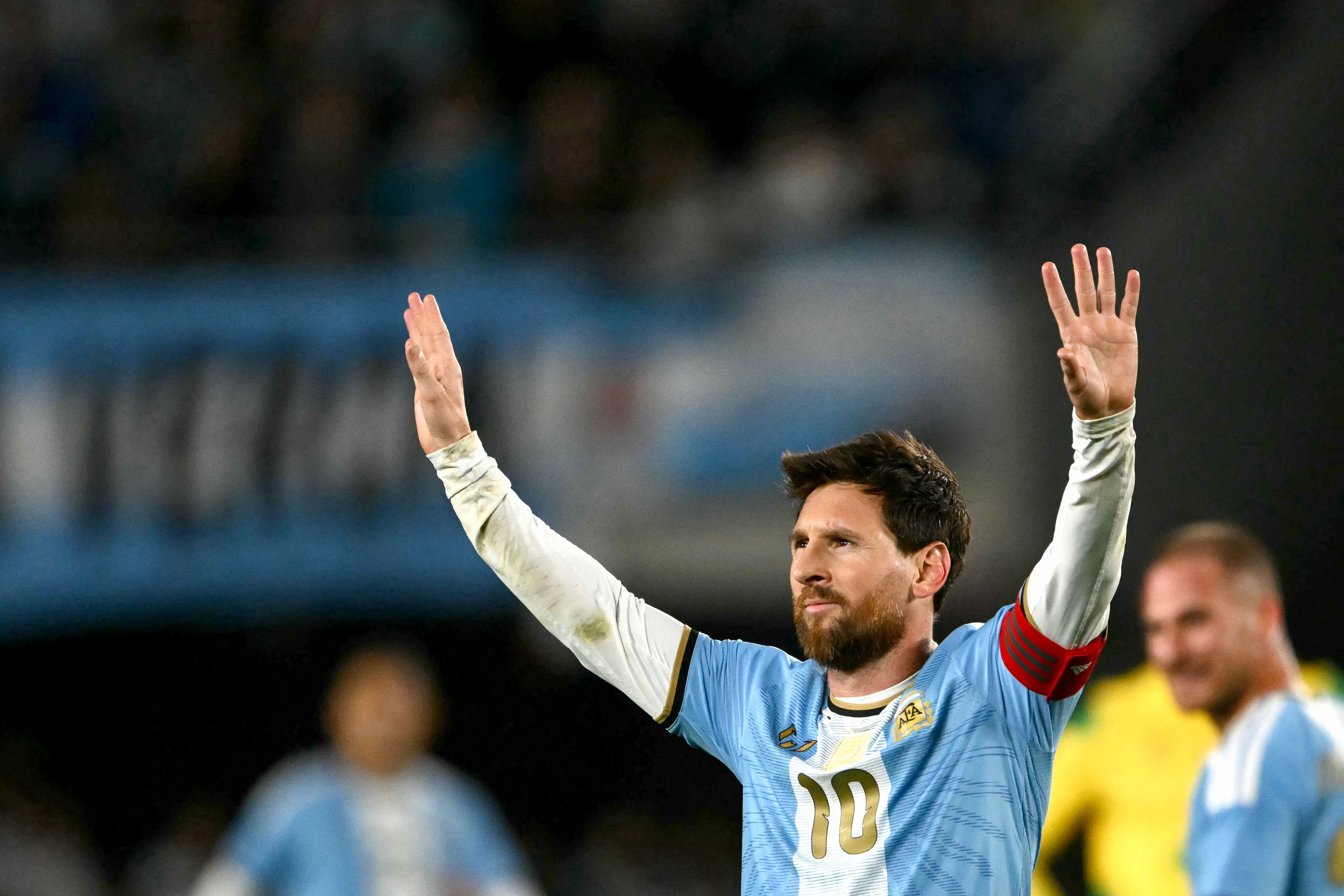 'Quem ele pensa que é?': ex-presidente do Barcelona critica Messi e cobra despedida da torcida