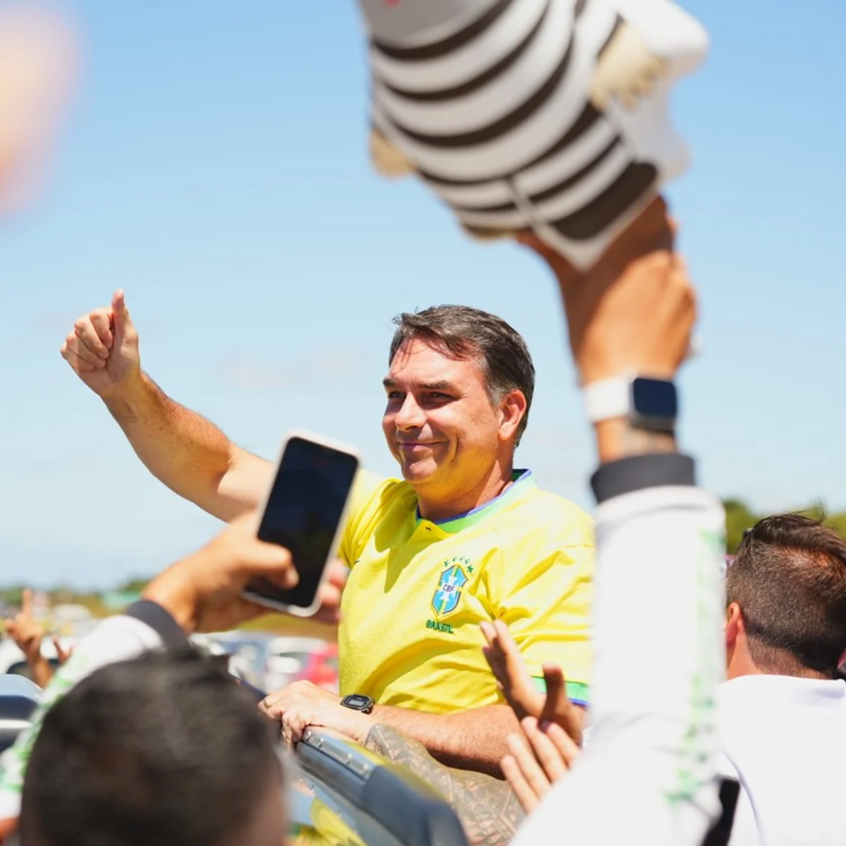 Para que não digam depois que votaram em Flávio por engano