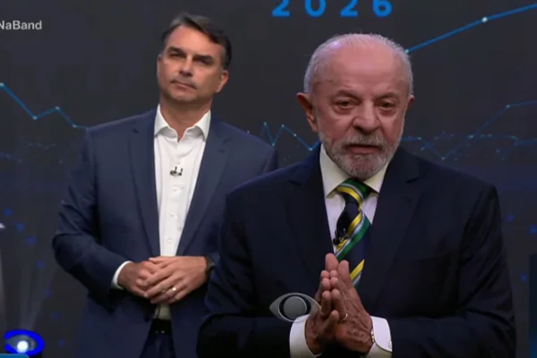 MPT recomenda que supermercado reveja uniformes com número 22 após denúncia - destaque galeria