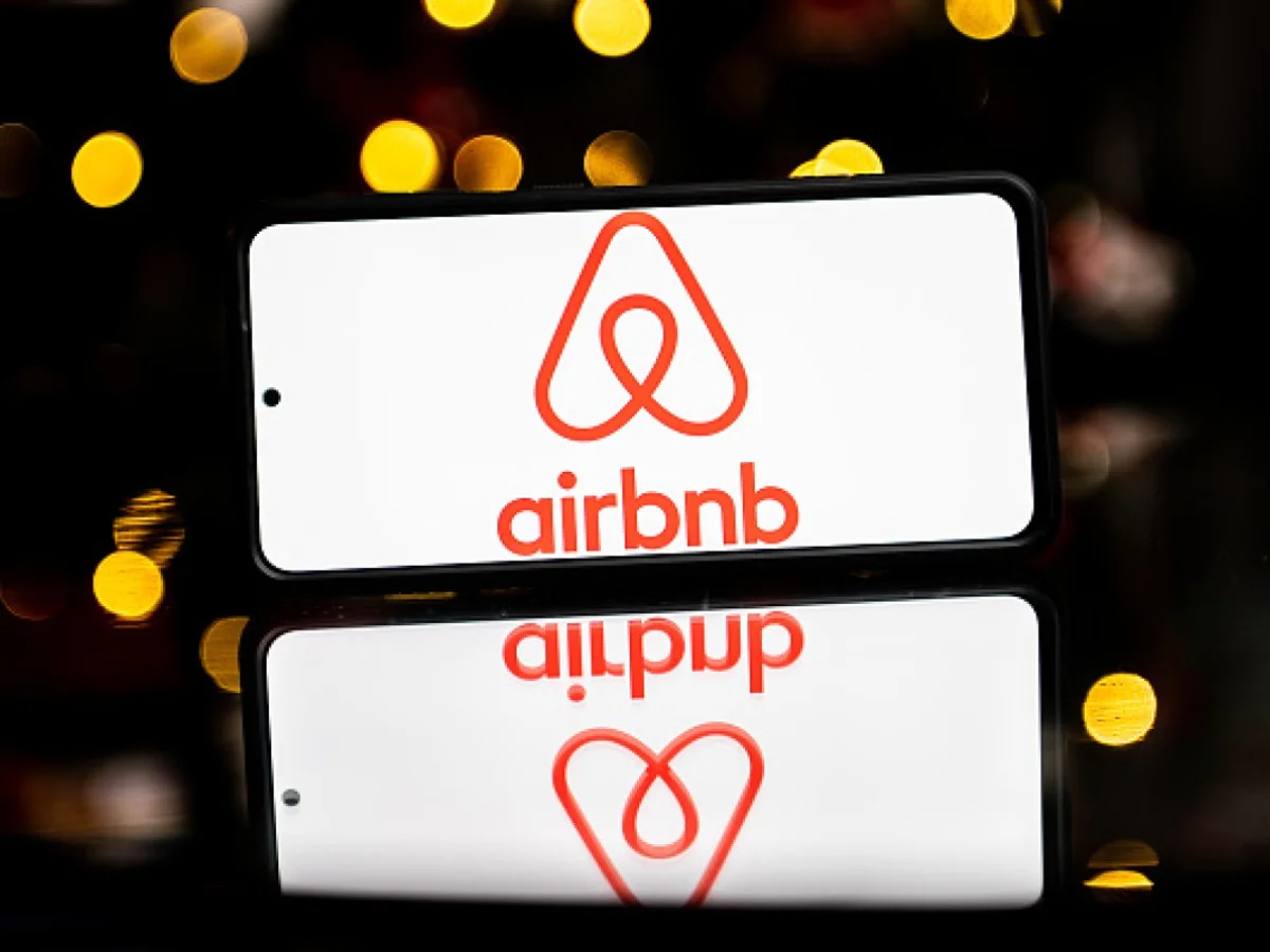 Airbnb proíbe exigência de lavar louça e retirar lixo no check-out